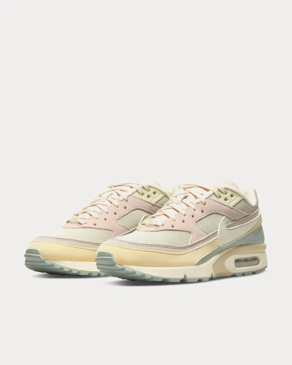 Air Max BW Coded Nature Low Top Sneakers