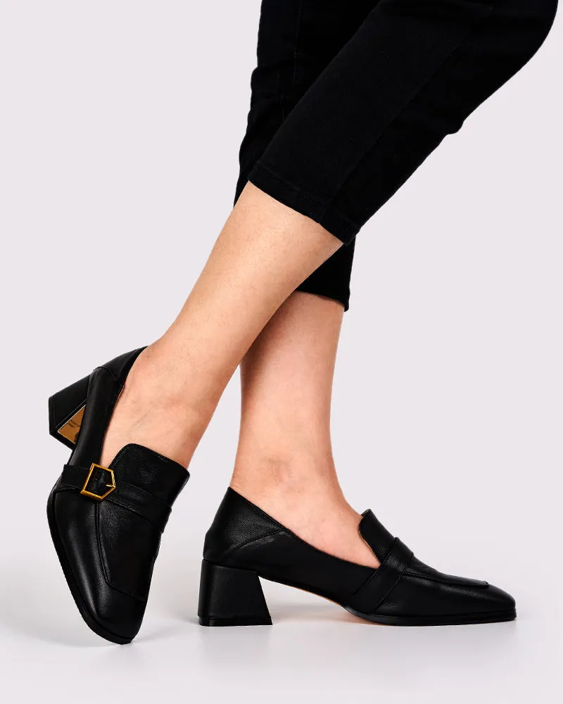 (Clean Up US 9/ US 10) Gentle And Versatile Square Toe Loafers