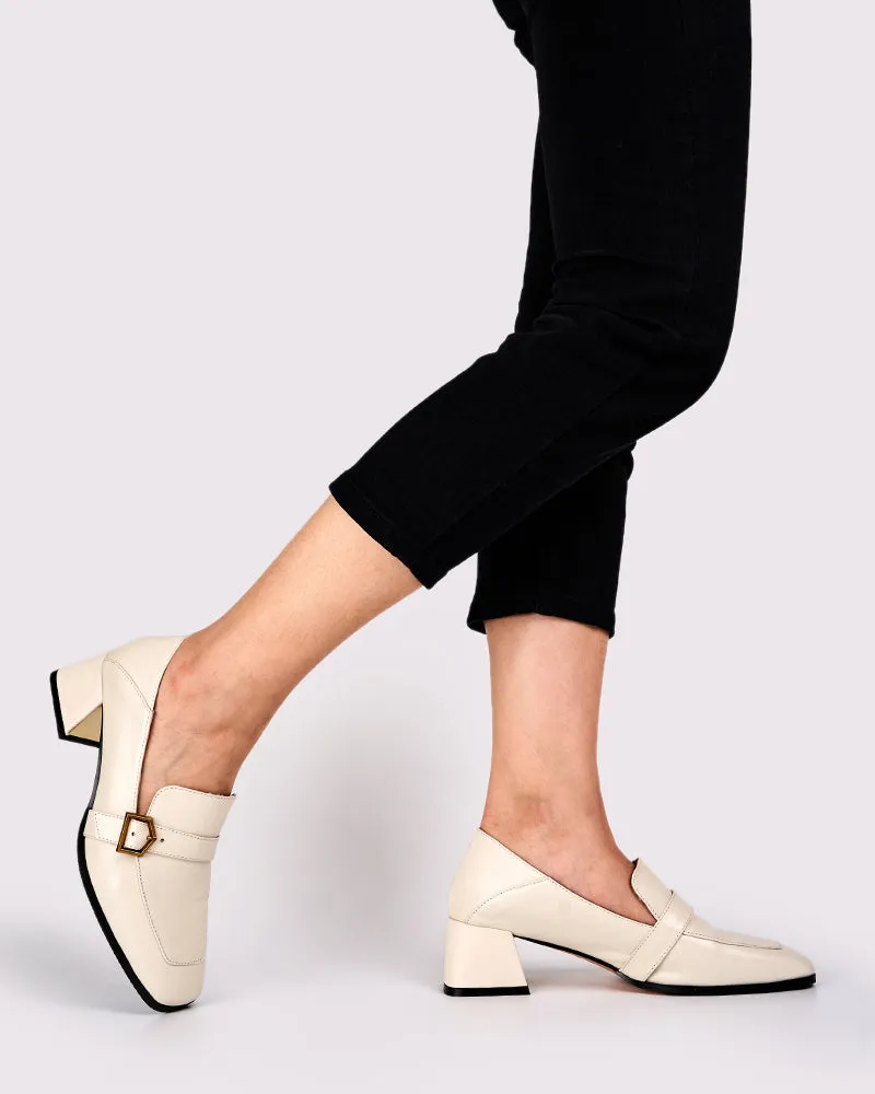 (Clean Up US 9/ US 10) Gentle And Versatile Square Toe Loafers