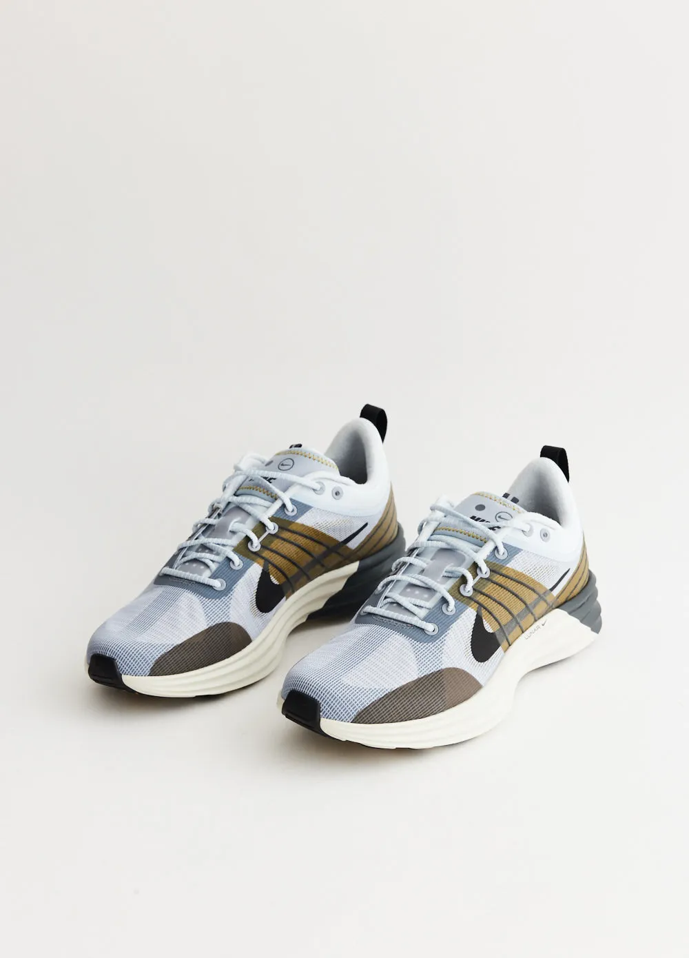 Lunar Roam 'Platinum Tint Desert Moss' Sneakers