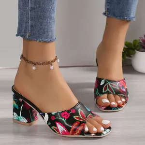 Open toe with fashionable print sandals